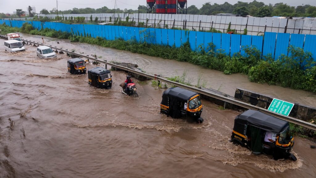 “Mumbai Drenched Today: Heavy Rain Hits the City”